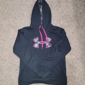 Womens Under Armour - Medium